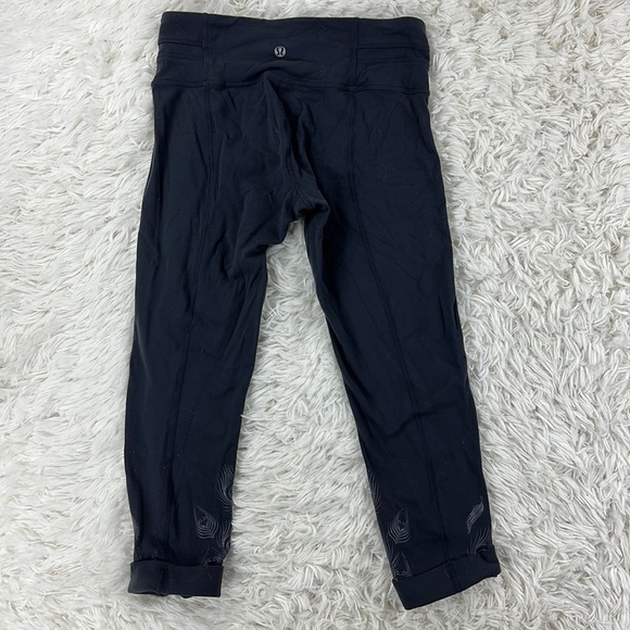 Lululemon Acro Crop Peacock Feather - Picture 2 of 5